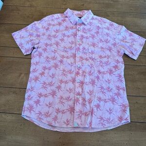 UNTUCKit Men's Slim Fit Short Sleeve Button-Down Shirt Pink with Palm Trees